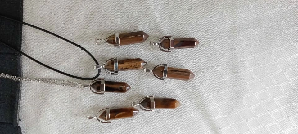 Semiprecious stone jewelry and braided dog leashes - photo 5