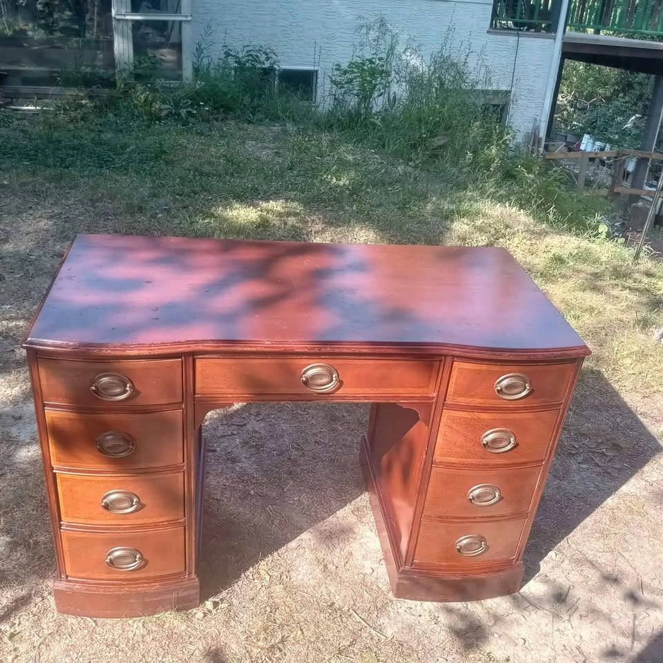 Stunning vintage study desk - photo 3