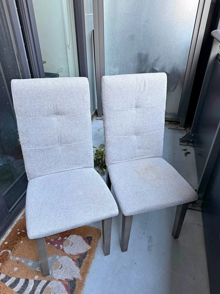 Set of 4 Grey Fabric Dining Chairs