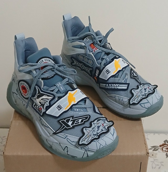 Xtep Monster 3.0 Flying Shark Basketball Shoes (US-10 Men/ Grey)