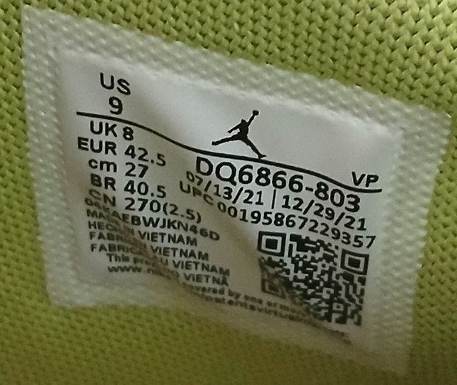 Air Jordan 36 Jayson Tatum Basketball Shoes (US-9 Men/ Yellow) - photo 2