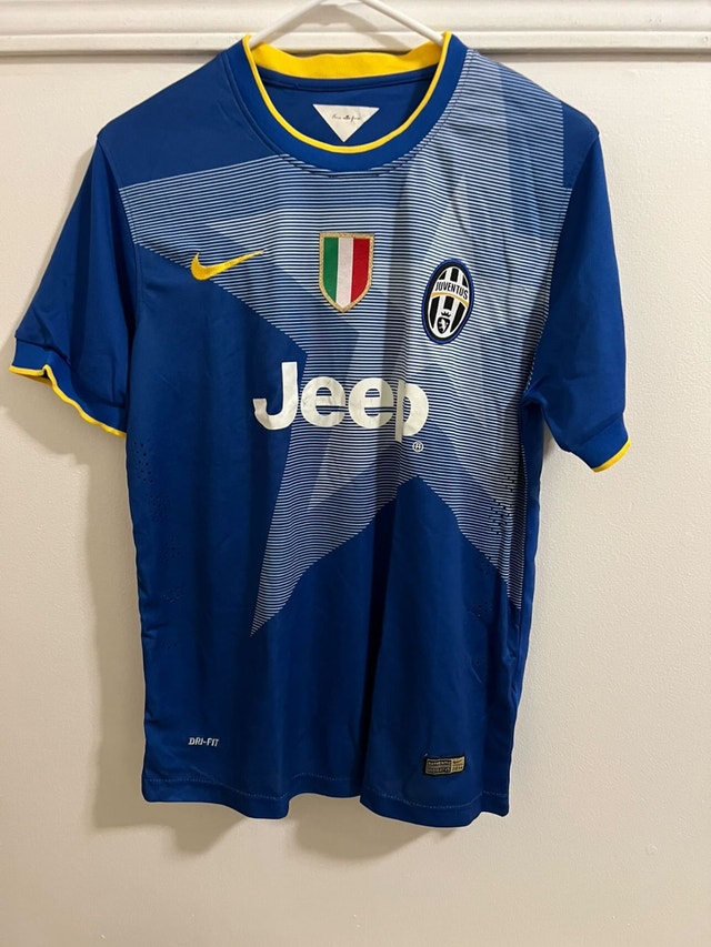 Juventus Away Football/Soccer Jersey – Nike (Blue/Medium)