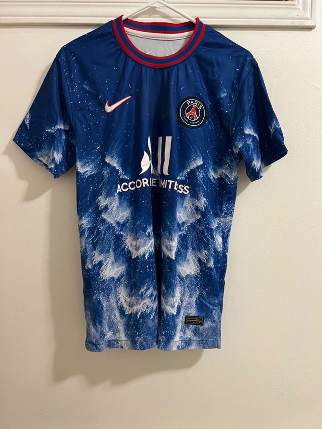 Paris Saint-Germain (PSG) Football Jersey (Blue+White/Medium)