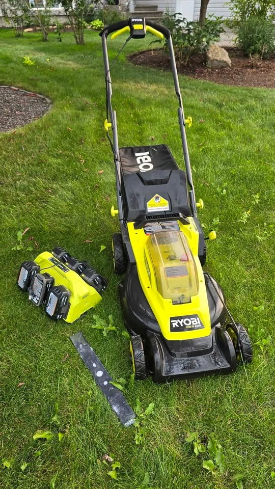 Ryobi Lawnmower and Yard Tools - photo 2