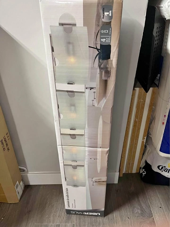 Uberhaus 4 light bathroom vanity light fixture
