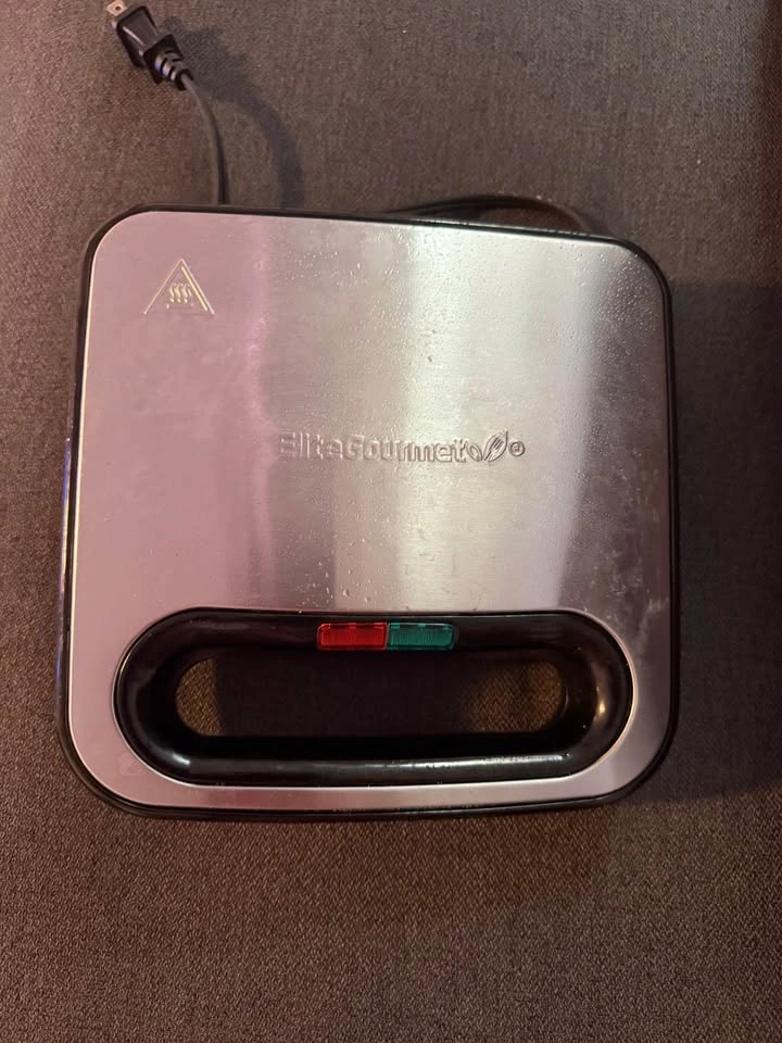Elite Gourmet 2-Slice Sandwich Panini Maker - photo 3