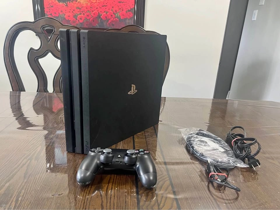1TB PS4 Pro Like New