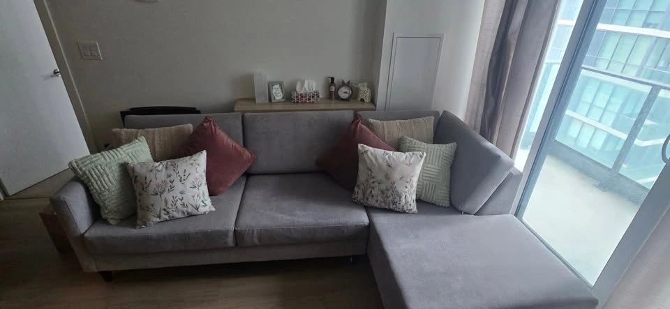 Gray L-Shaped Sectional Couch/ Sofa - photo 4