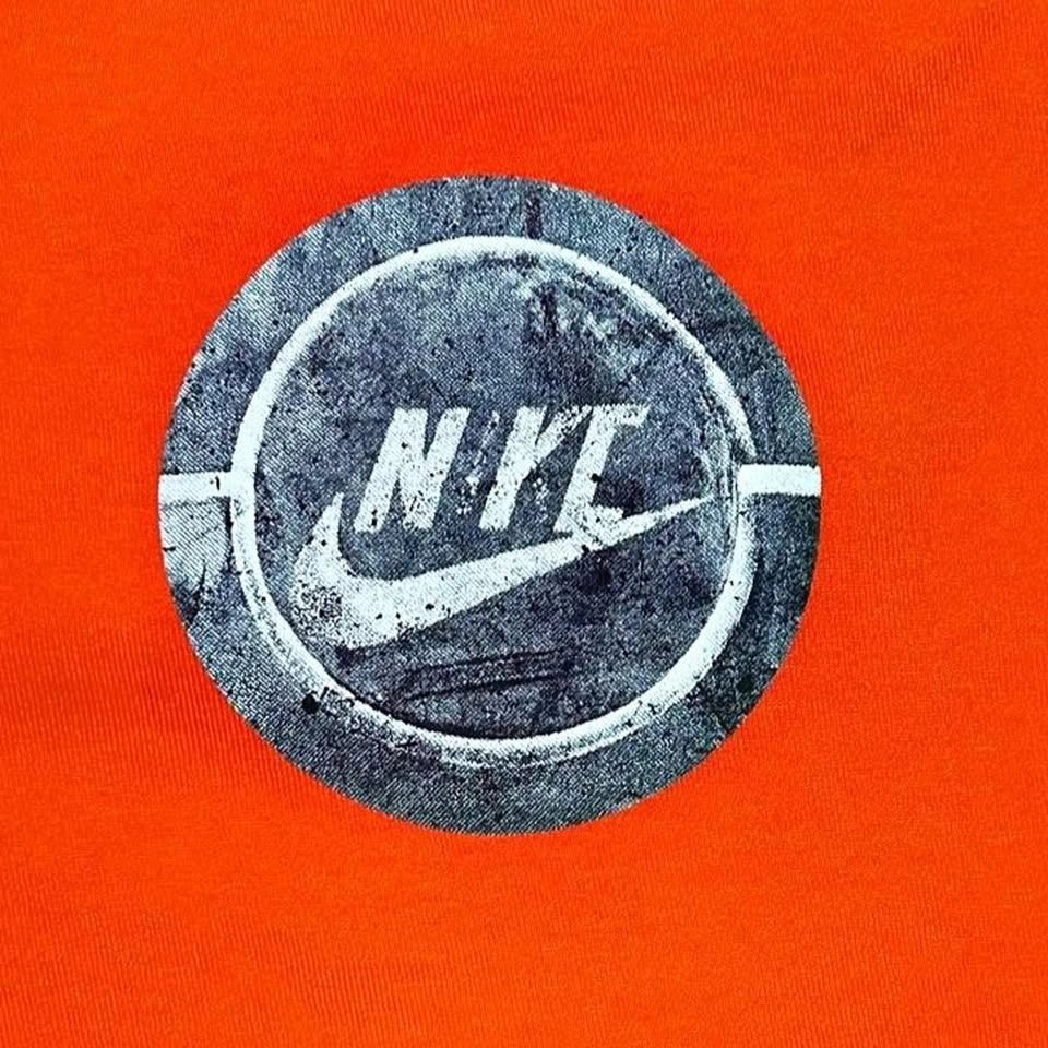 Nike orange graphic tee - photo 5