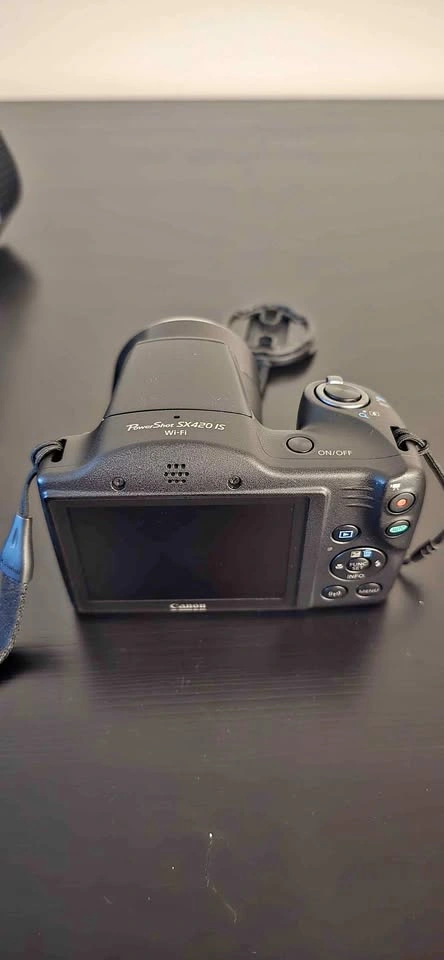Canon PowerShot SX420 IS Digital Camera