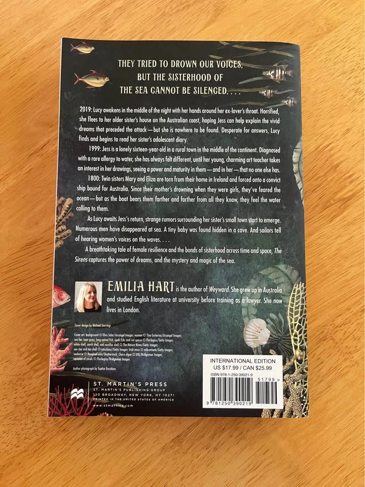 Fantasy book- Sirens by Emilia Hart - photo 2