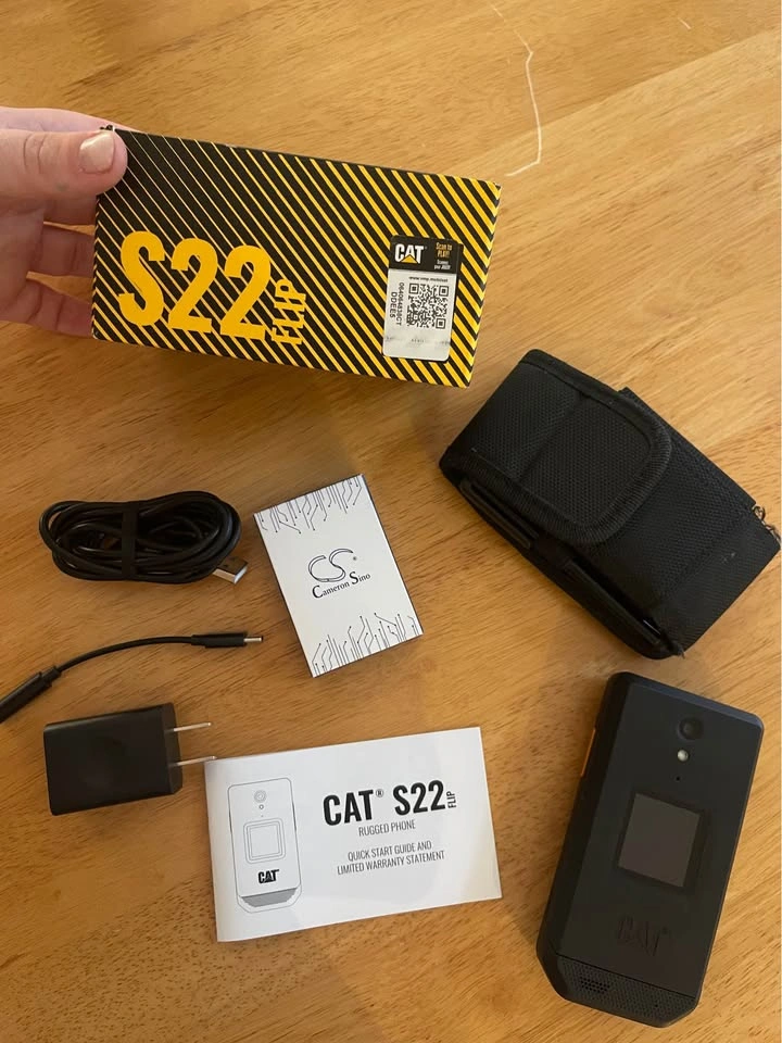 CAT S22 flip phone - photo 5