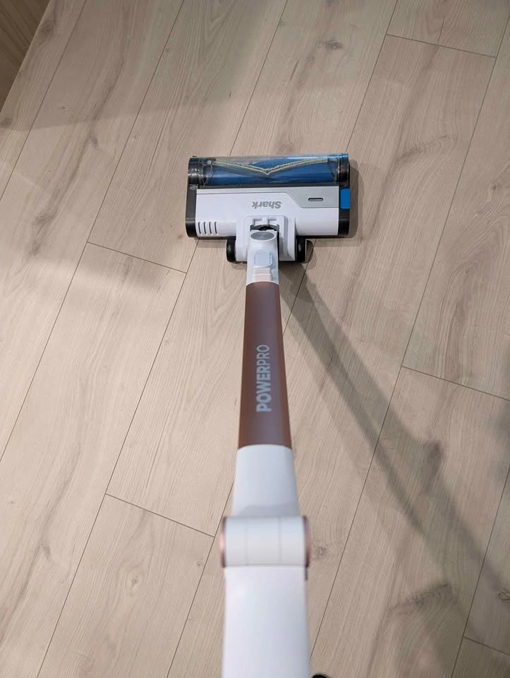 LIKE NEW Shark PowerPro Flex Pet Cordless Vacuum Cleaner - photo 4