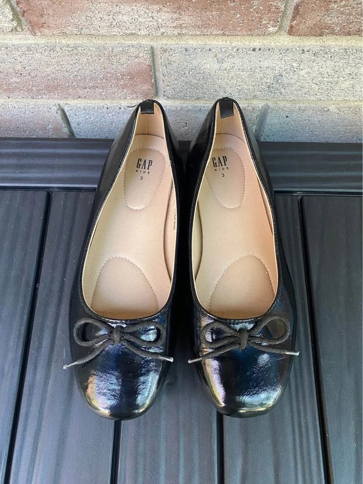 Gap Kids Black Ballet Flats Size 3 - photo 2