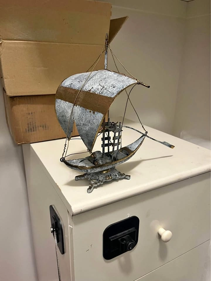 Vintage Brass Chinese Junk Boat Ship Figurine