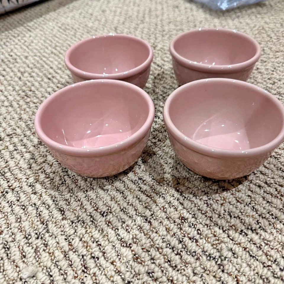 Ceramic small bowls