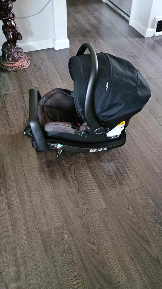 Newborn Car Seat
