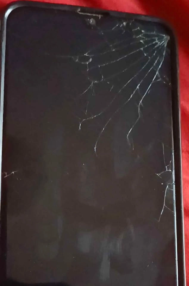 Samsung Galaxy A20 - photo 2