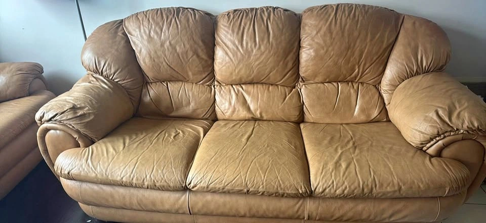 Tan Leather Sofa and Loveseat Set