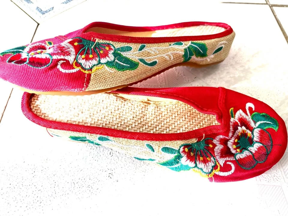 Brand New Traditional Chinese Bridal Wedding Shoes