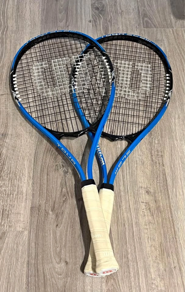 Wilson Tour Slam Lite Adult Recreational Tennis Racket - 4 3/8"
