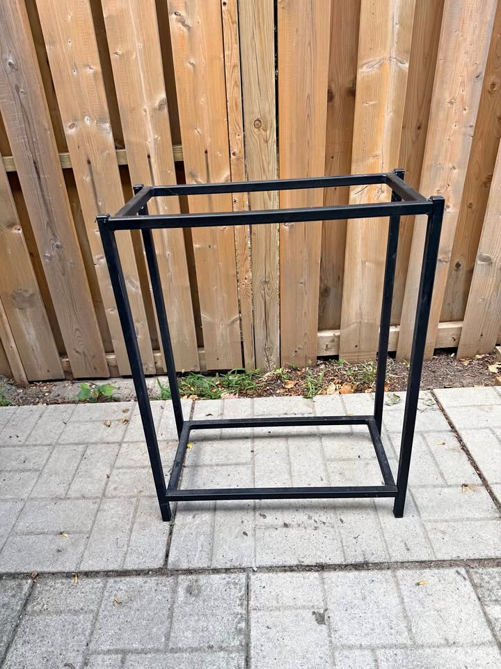 Aquarium Stand