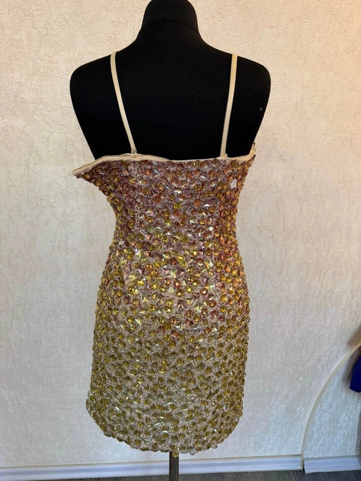 Brand New De Nardi Beaded Cocktail Dress – Size 6 - photo 2