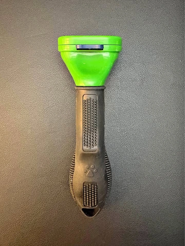 FURminator deShedding Tool For Dogs