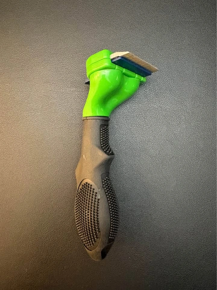 FURminator deShedding Tool For Dogs - photo 3