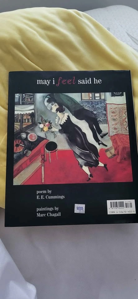 may i feel said he by E. E. Cummings, paintings by Marc Chagall - photo 2