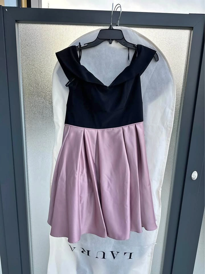 Laura dress - Medium size