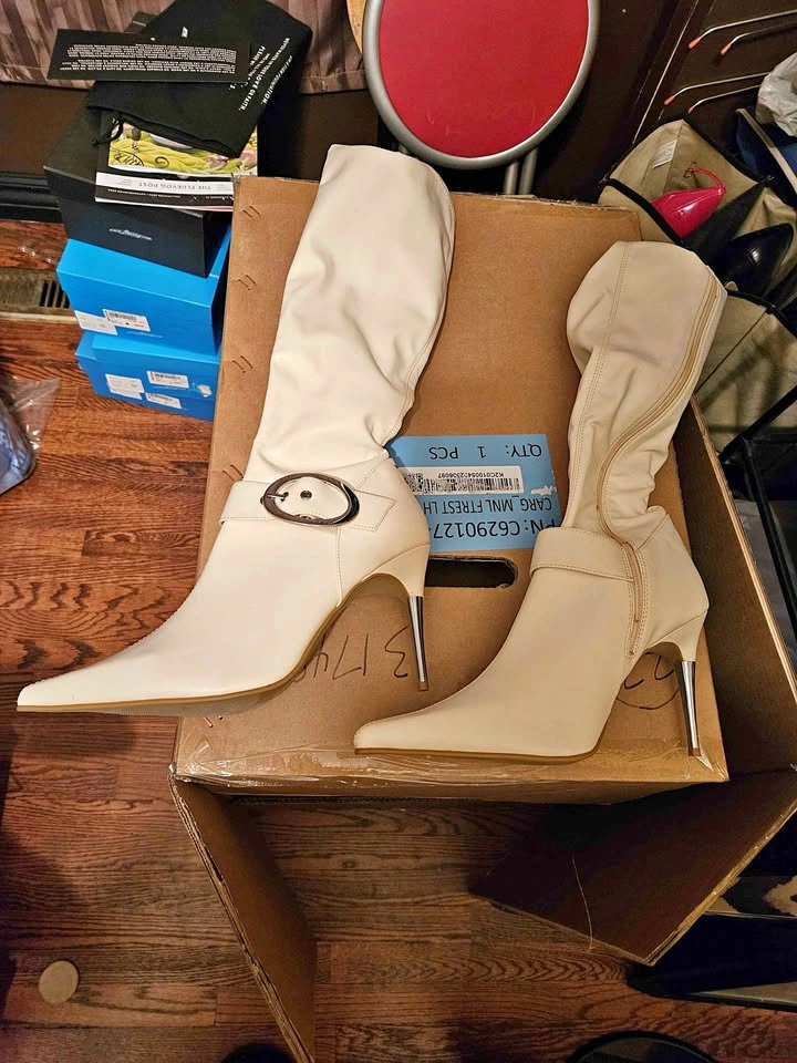 Women's White Pointed Toe Stiletto Knee-High Boots Size 10