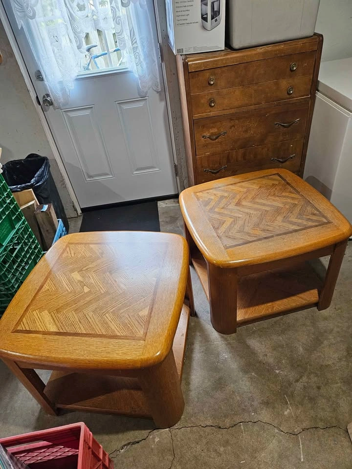 3-Piece Oak Parquet Coffee and End Table Set - photo 3
