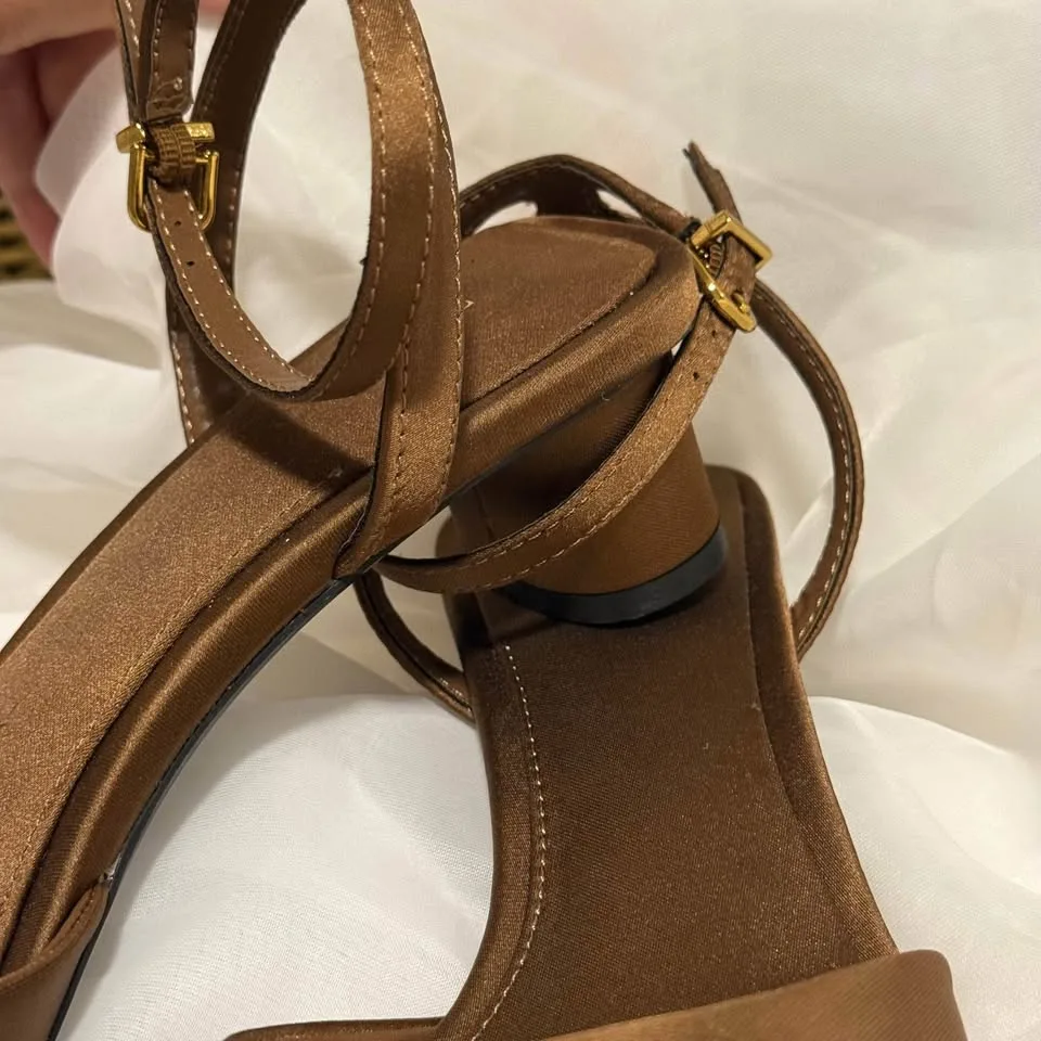 Zara Heels - brandnew image indicator(2)