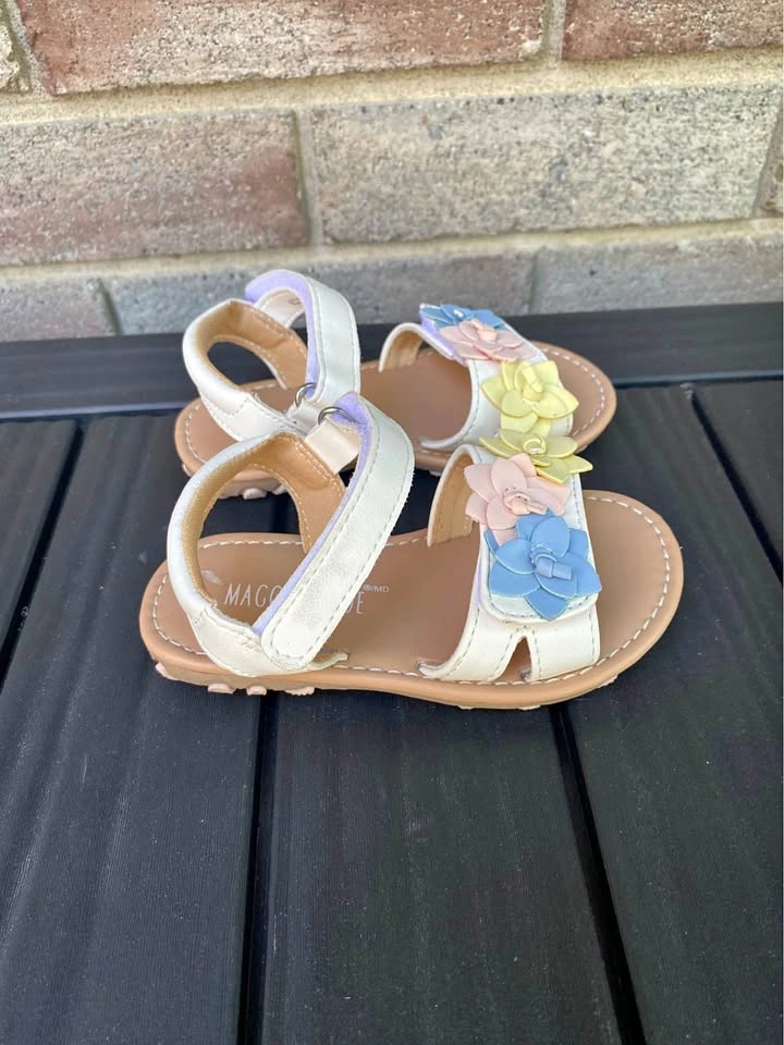 Maggie & Zoe Floral Sandals size 6T toddler girl