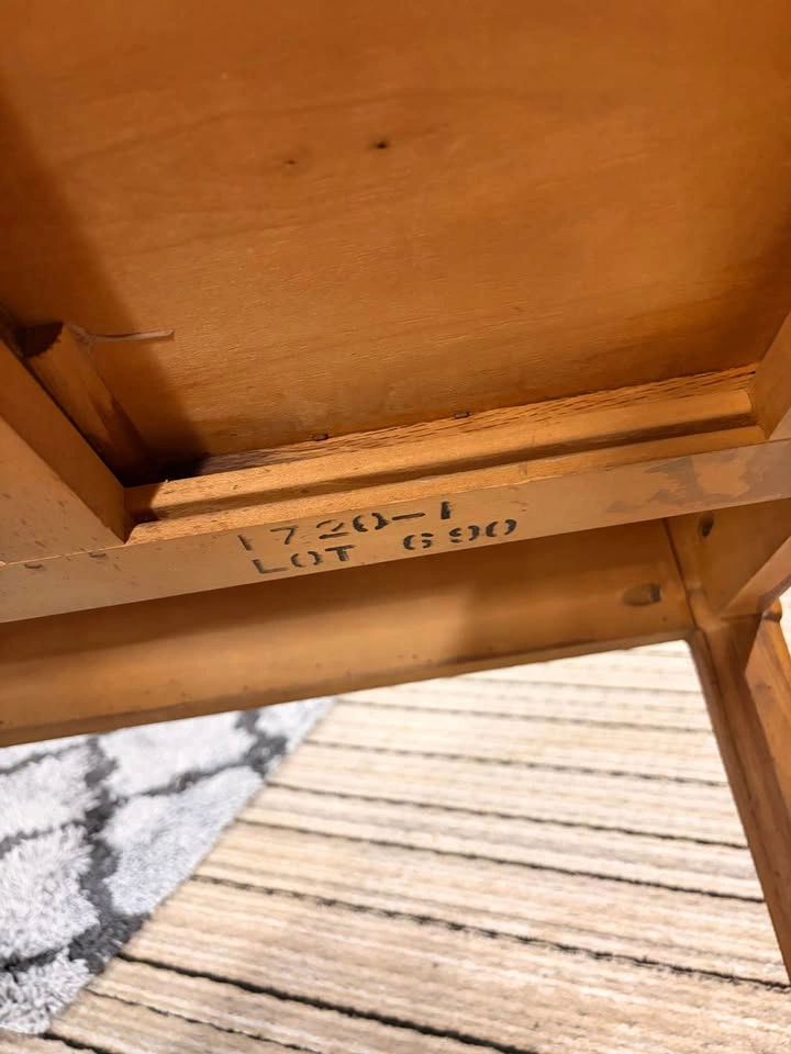 Merton Gershun for American of Martinsville Pyramid End Table - photo 2