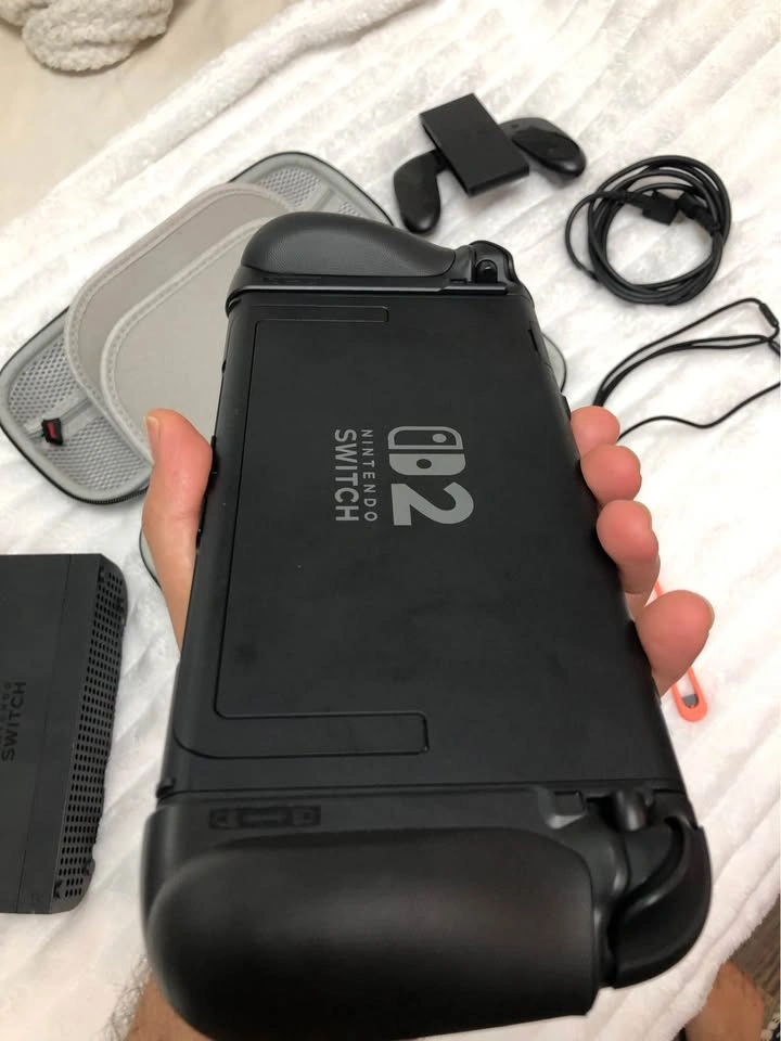 Nintendo Switch 2 - photo 4