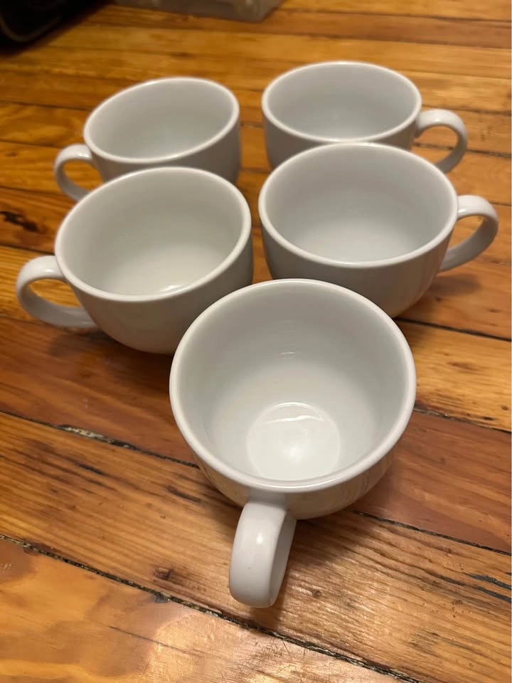 Pottery Barn Great White Mugs - Set of 5 - photo 2