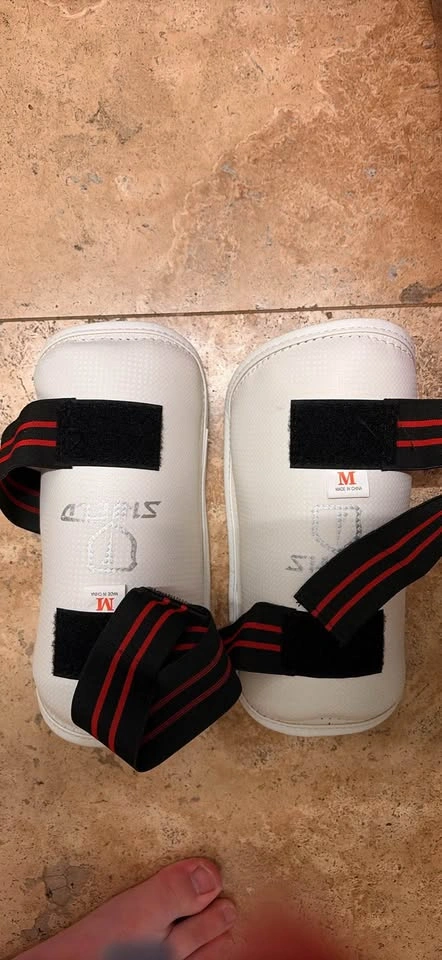 Shield Shin Guards set - photo 3