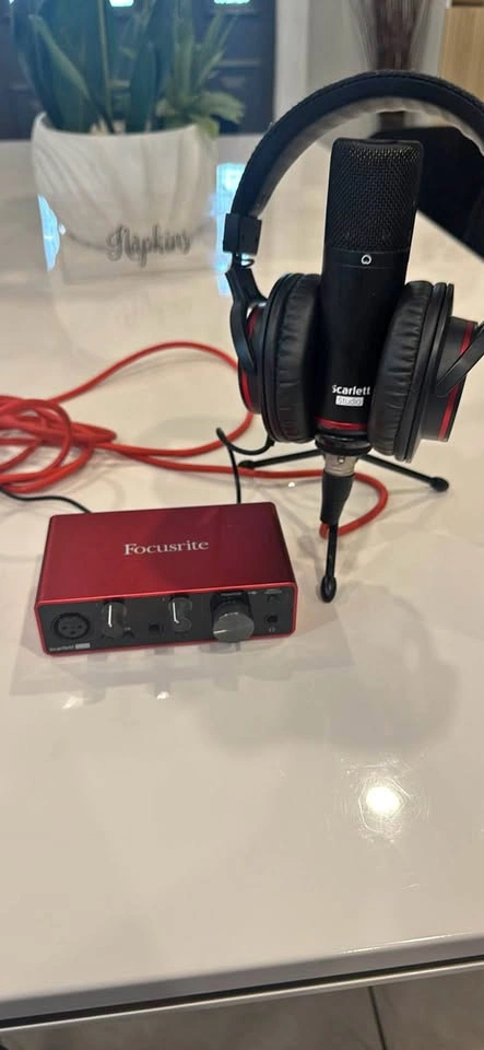 focusrite scarlett solo studio gen 3