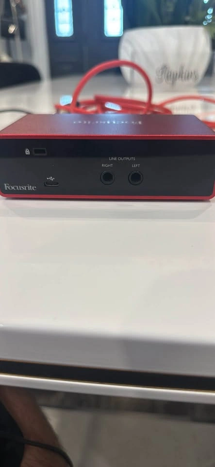 focusrite scarlett solo studio gen 3 - photo 2