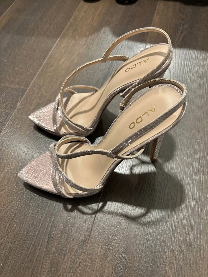 ALDO Rose Gold Heels – Size 7.5 - photo 2