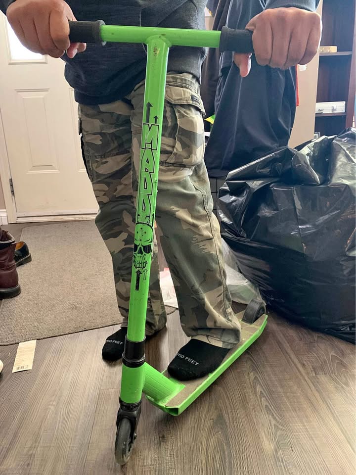 MADD gear scooter