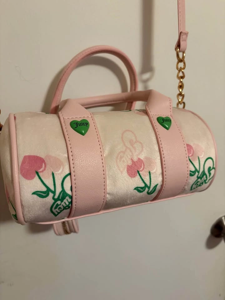 Juicy Couture Cherry Velour Barrel Bag🍒 - photo 2