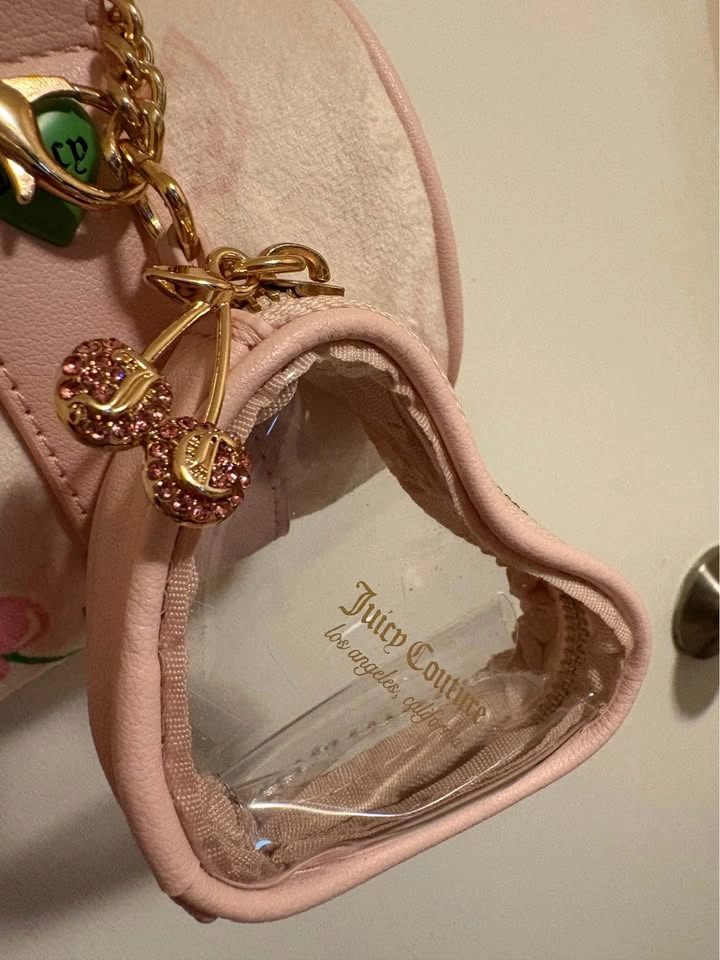Juicy Couture Cherry Velour Barrel Bag🍒 - photo 3