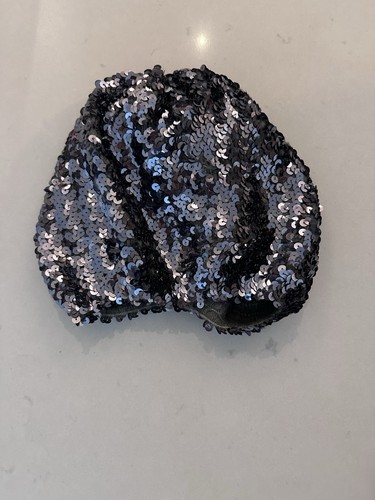 D&Y Silver Sequin Beanie