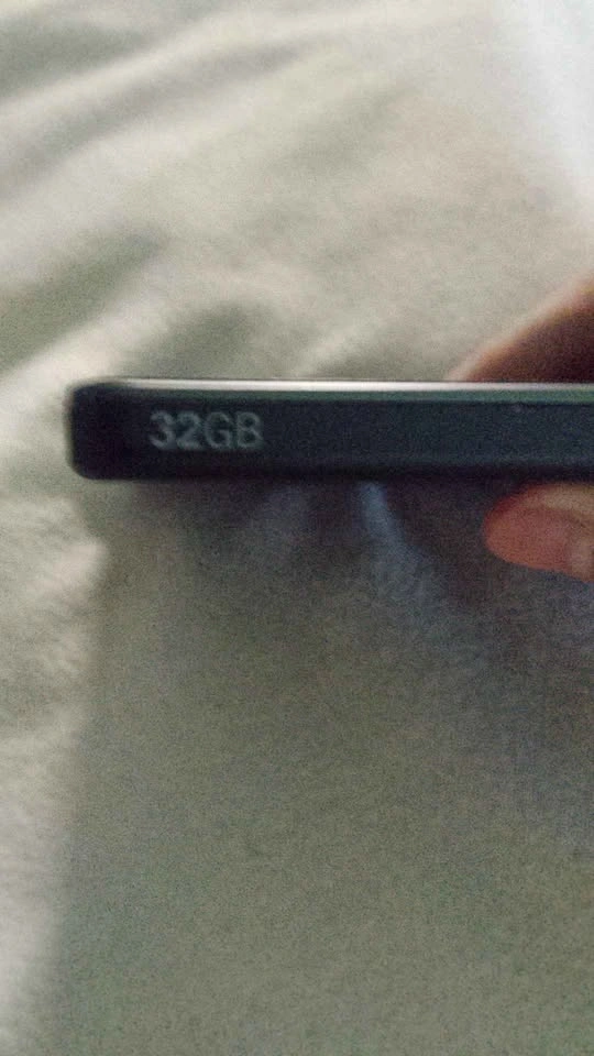 BlackBerry playbook 32gb (for parts) (TRADES OPEN) - photo 3