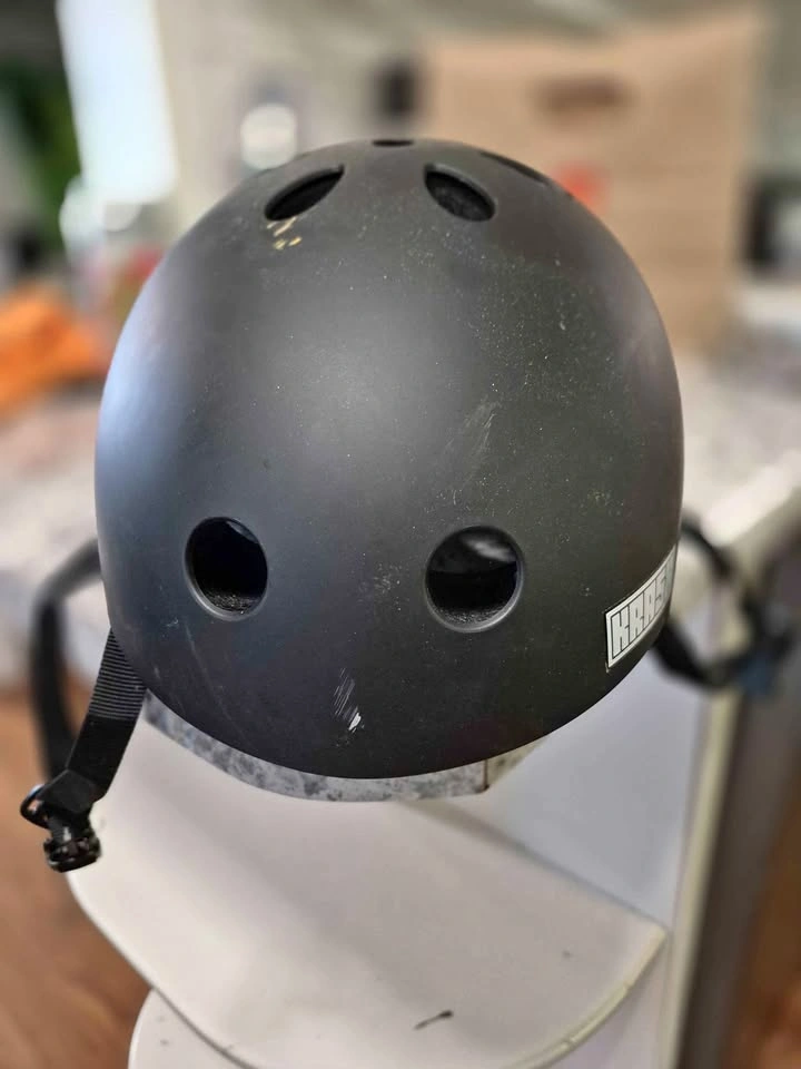 Krank Youth Helmet Medium