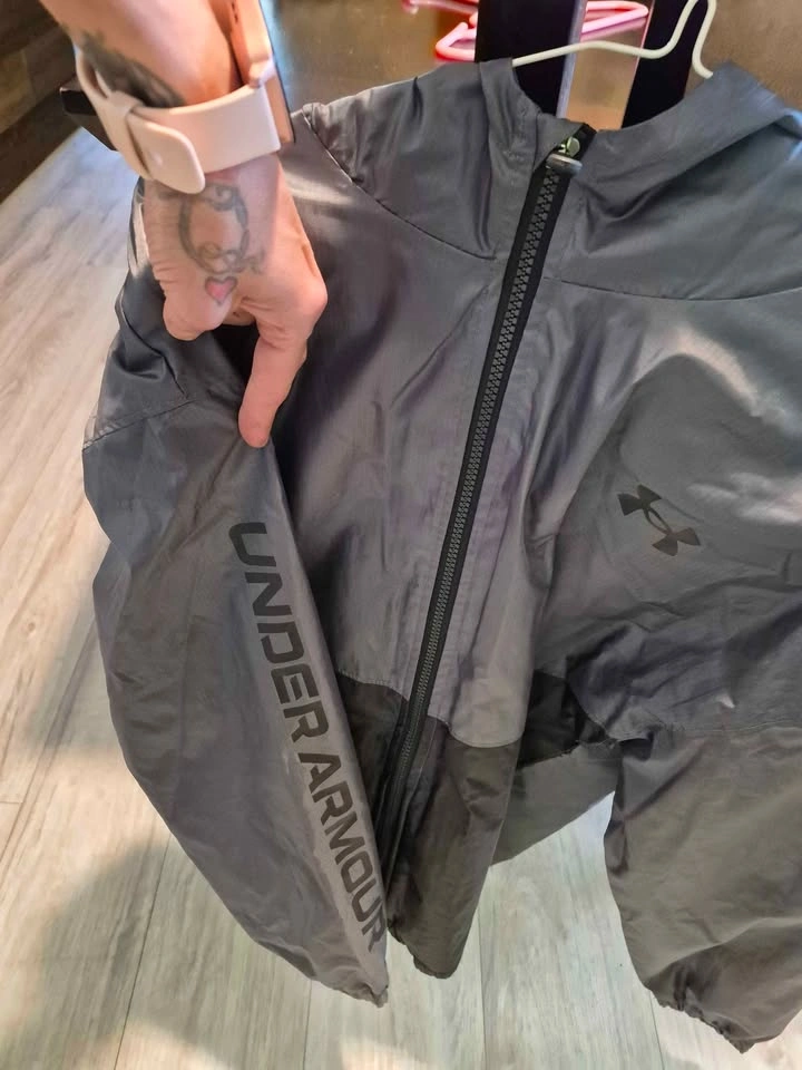 Under Armour ColdGear Hooded Windbreaker Jacket Youth XL - photo 2