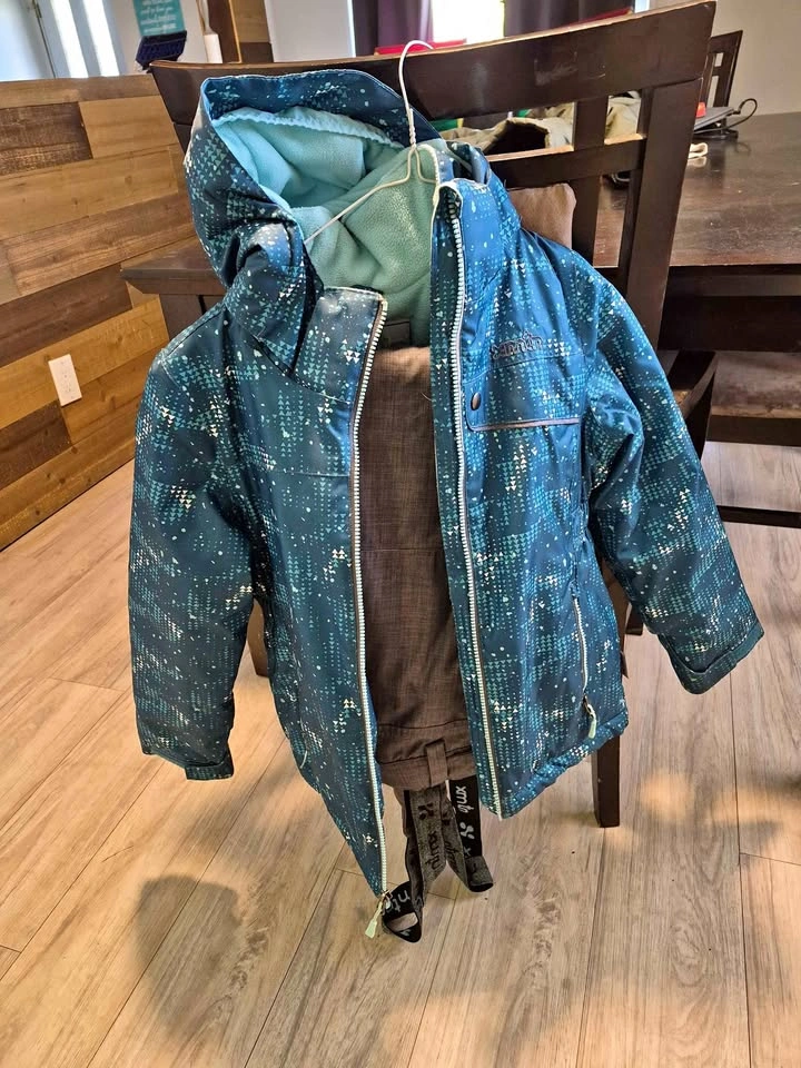 xmtn Kids Snow Suit Size 10